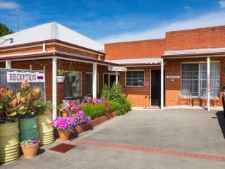 Motels For Sale - 1 large