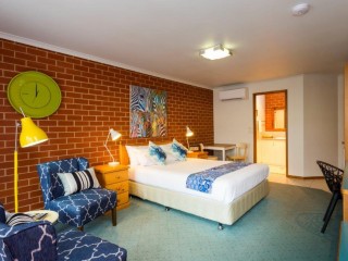 Motels For Sale - 1 large