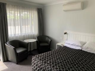 Motels For Sale - 1 large