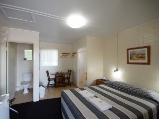 Motels For Sale - 1 large