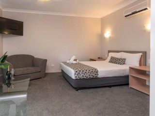 Motels For Sale - 1 large