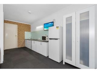 Motels For Sale - 1 large