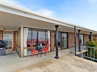 Motels For Sale - 1 large