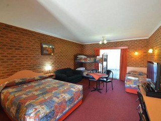 Motels For Sale - 1 large