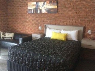 Motels For Sale - 1 large