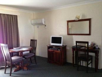 Motels For Sale - 1 large