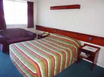 Motels For Sale - 1 large