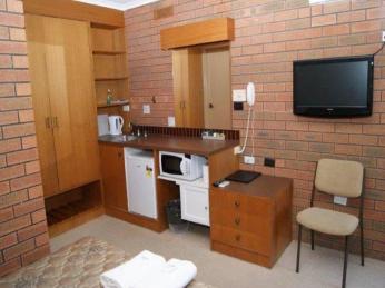 Motels For Sale - 1 large