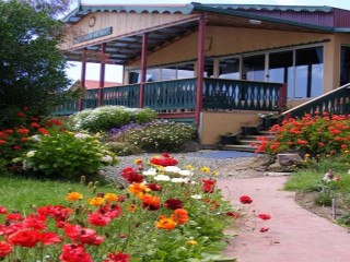 Bed and Breakfasts For Sale - 1 large