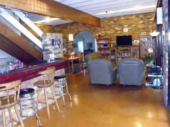 Motels For Sale - 1 large