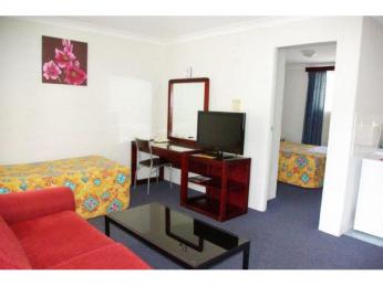 Motels For Sale - 1 large