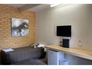 Motels For Sale - 1 large