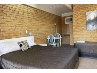 Motels For Sale - 1 large