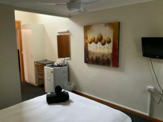 Motels For Sale - 1 large