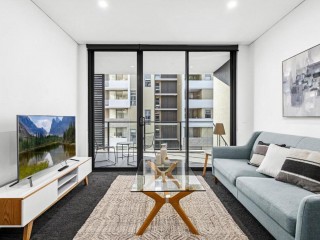 Motels For Sale - 1 large