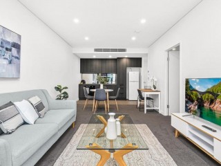 Motels For Sale - 1 large