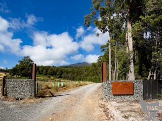 Motels For Sale - 1 large