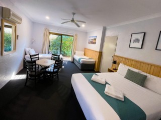 Motels For Sale - 1 large