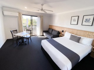 Motels For Sale - 1 large