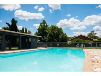 Motels For Sale - 1 large