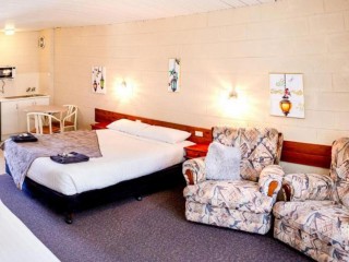 Motels For Sale - 1 large