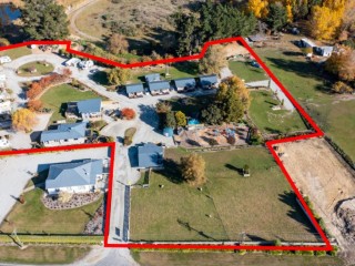 Motels For Sale - 1 large