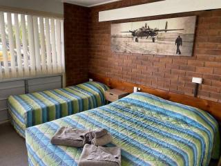 Motels For Sale - 1 large