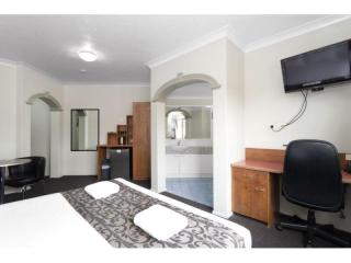 Motels For Sale - 1 large