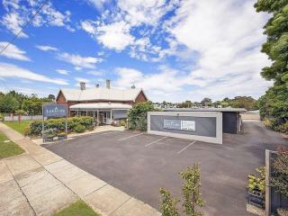 Motels For Sale - 1 large