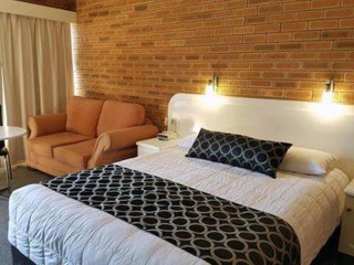 Motels For Sale - 1 large