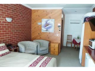 Motels For Sale - 1 large