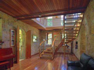 Bed and Breakfasts For Sale - 1 large