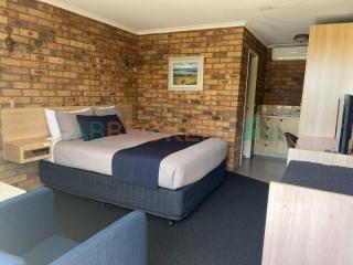 Motels For Sale - 1 large