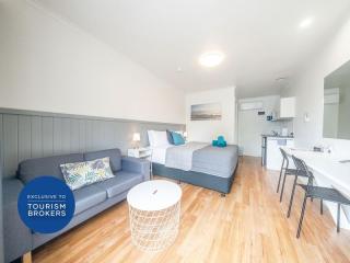 Motels For Sale - 1 large
