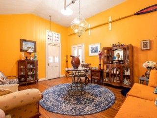 Bed and Breakfasts For Sale - 1 large