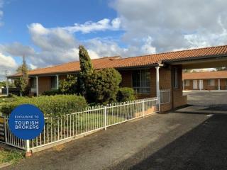 Motels For Sale - 1 large