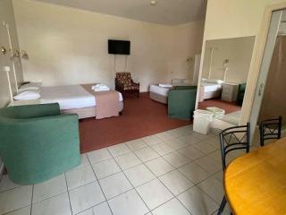Motels For Sale - 1 large