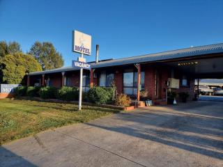 Motels For Sale - 1 large