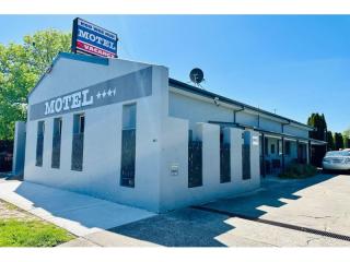 Motels For Sale - 1 large