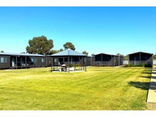 Motels For Sale - 1 large