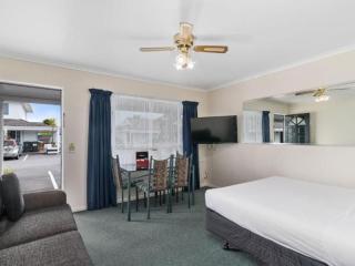 Motels For Sale - 1 large