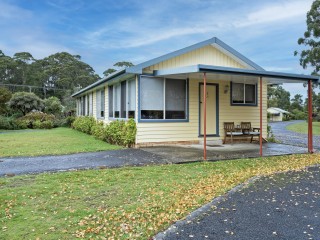 Motels For Sale - 1 large