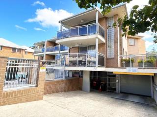 Motels For Sale - 1 large