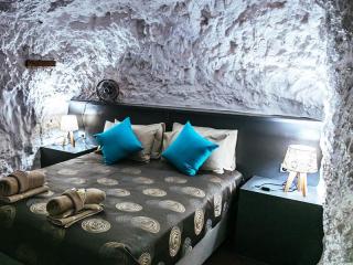 Motels For Sale - 1 large