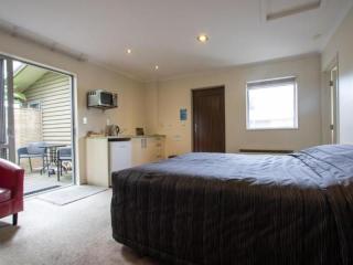 Motels For Sale - 1 large