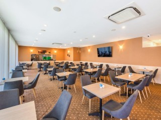 Motels For Sale - 1 large