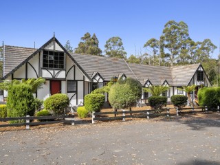Motels For Sale - 1 large