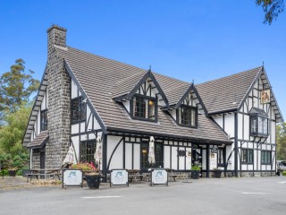 Motels For Sale - 1 large