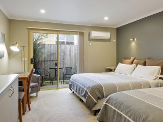 Motels For Sale - 1 large