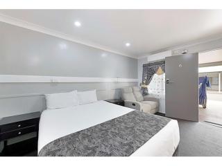 Motels For Sale - 1 large
